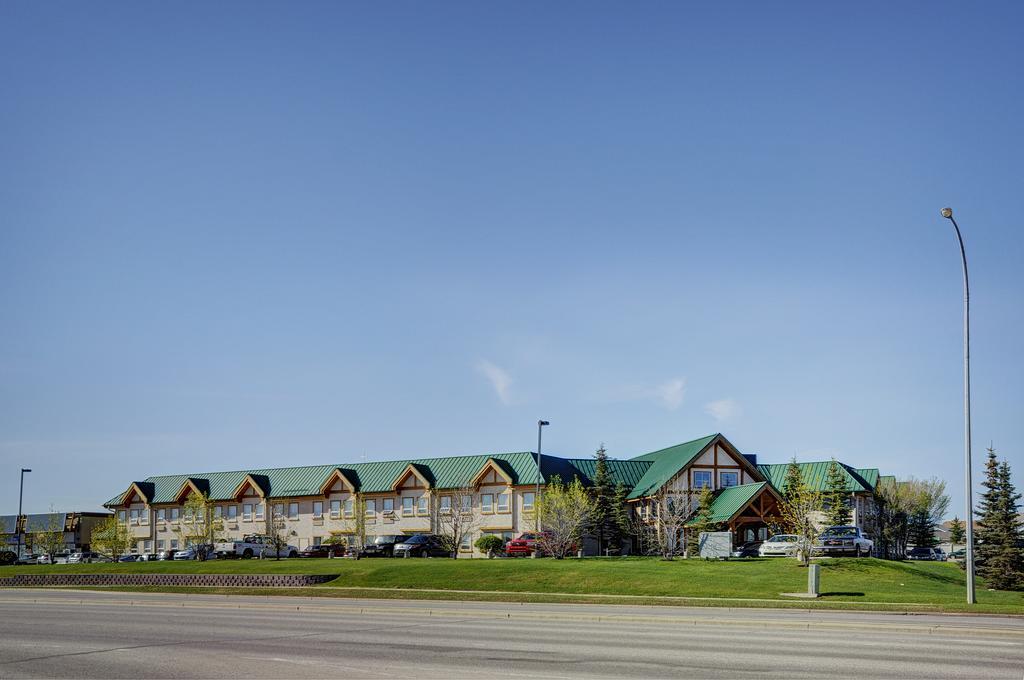 Lakeview Inns & Suites - Okotoks Zewnętrze zdjęcie
