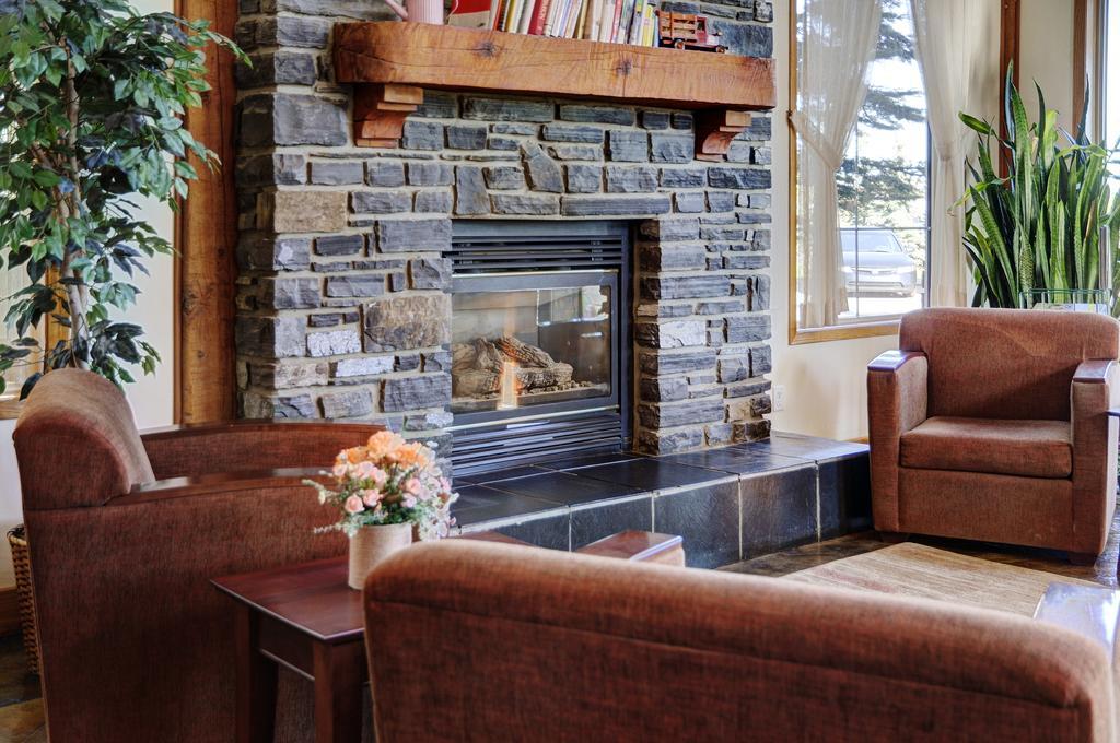 Lakeview Inns & Suites - Okotoks Zewnętrze zdjęcie
