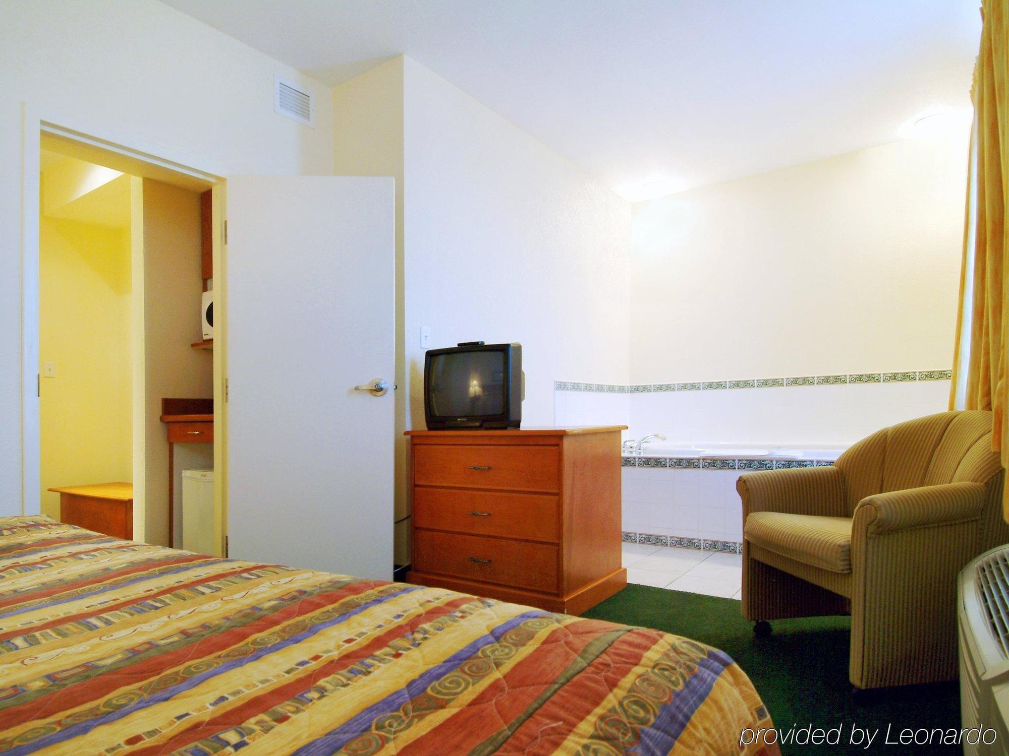 Lakeview Inns & Suites - Okotoks Pokój zdjęcie